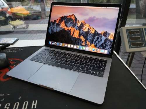 *ULTIMATE APPLE RETINA*LATE 2016 MACBOOK PRO 13.1*I5-6360u*6thGEN*256GB SSD*8GB*148CYCLES*
